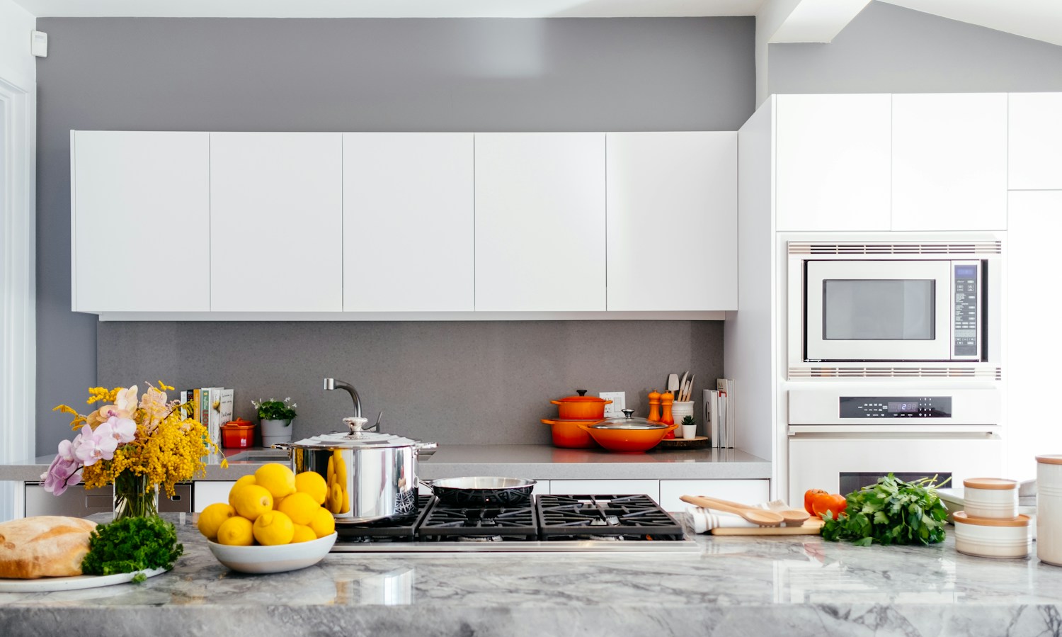 A kitchen with everyday cooking tools